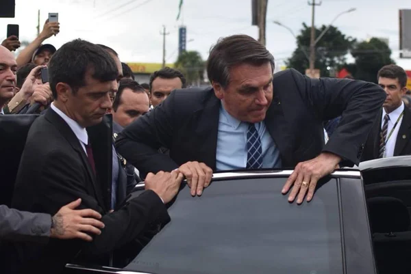 CPMI das Fake News: para Bolsonaro, quem vai depor é “idiota”