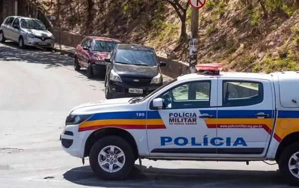 Cabo da PM bêbado briga no trânsito e é morto por policial armado