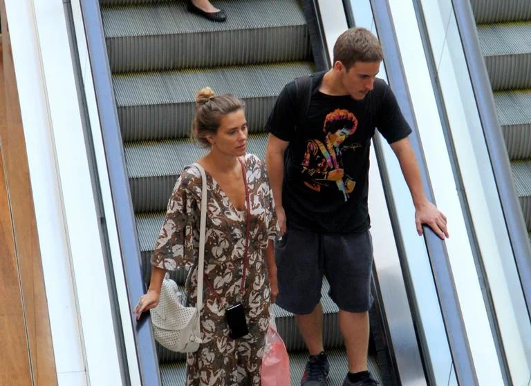 Os dois foram vistos em shopping na Barra da Tijuca Os dois foram vistos em shopping na Barra da Tijuca