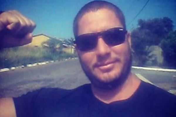 Assassino preso mercado Estrutural