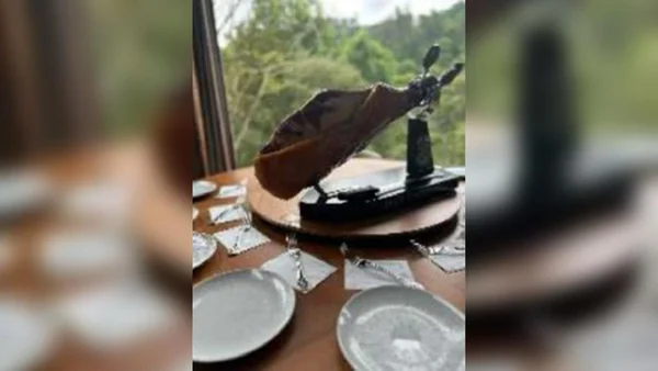 Vorcaro ofereceu a Moraes almoço com caviar, foie gras e trufas; veja fotos - destaque galeria Vorcaro ofereceu a Moraes almoço com caviar, foie gras e trufas; veja fotos - destaque galeria