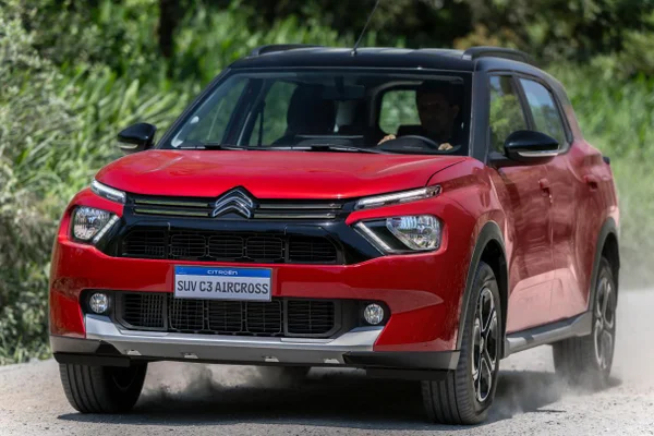 C3 Aircross Shine, topo de linha: ágil e bonito, mas bem espartano