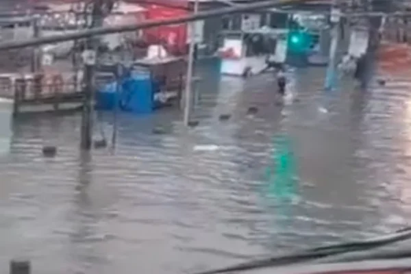 Defesa Civil registra muita chuva neste fim de semana e vem mais água durante a semana