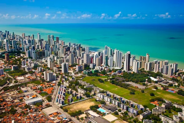Imagem colorida de Recife, capiyal de Pernambuco