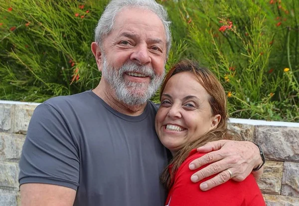 Filha de Lula ensaia candidatura ao Senado por Sergipe