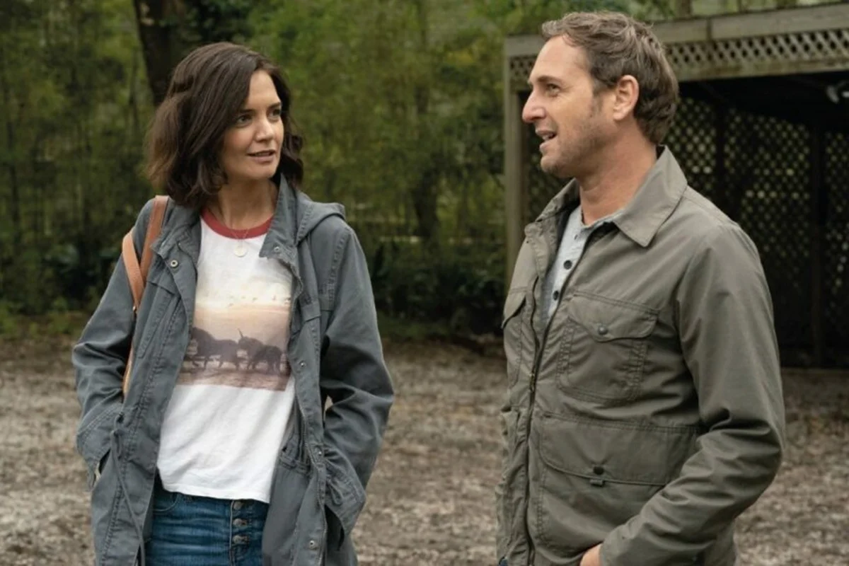 A Sessão da Tarde desta quinta-feira (13/8) exibe o filme O Segredo: Ouse Sonhar, drama de 2020 protagonizado por Katie Holmes e Josh Lucas A Sessão da Tarde desta quinta-feira (13/8) exibe o filme O Segredo: Ouse Sonhar, drama de 2020 protagonizado por Katie Holmes e Josh Lucas