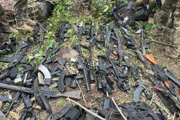 Fuzis apreendidos em megaoperação no Rio de Janeiro