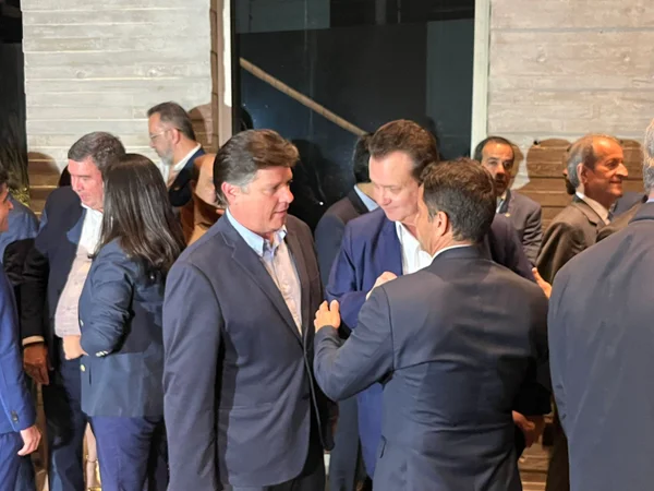 Jantar reuniu caciques do MDB, PSD, União Brasil, PP, e Republicanos com governadores de direita