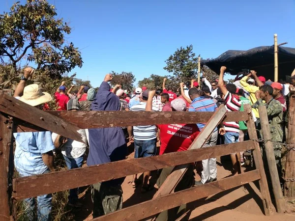 MST invade fazenda em frente a clínica do ex-distrital Raad Massouh