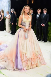 Atriz usou vestido Versace Atriz usou vestido Versace