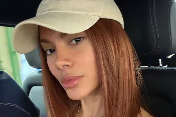 Anitta pode receber visita de oficial de Justiça em show - Metrópoles