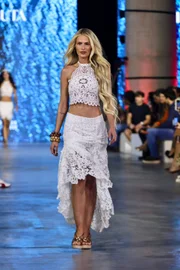 Yasmin Brunet Yasmin Brunet