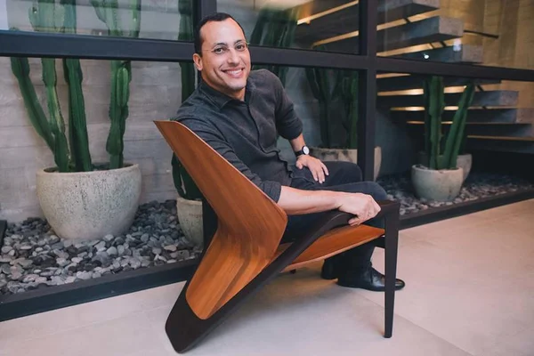 Designer carioca Guto Indio da Costa lança coleção exclusiva na Quadra