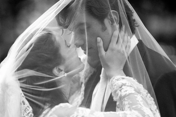 Giulia Be e Conor Kennedy: fotógrafo mostra detalhes do casamento - destaque galeria