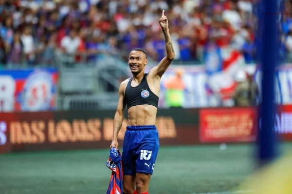 Com gol no final, Bahia vence Palmeiras e se firma com vantagem no G6