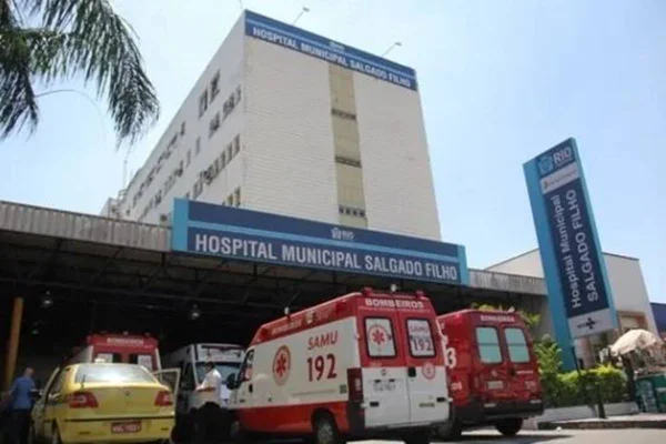 Imagem colorida do hospital no Rio de Janeiro