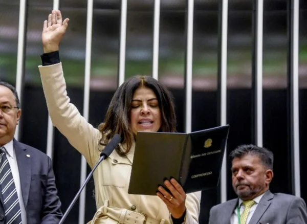 A deputada religiosa Antônia Lúcia