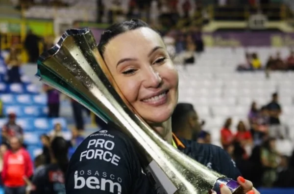 Imagem colorida de Tifanny, atleta de vôlei do Osasco- Metrópoles
