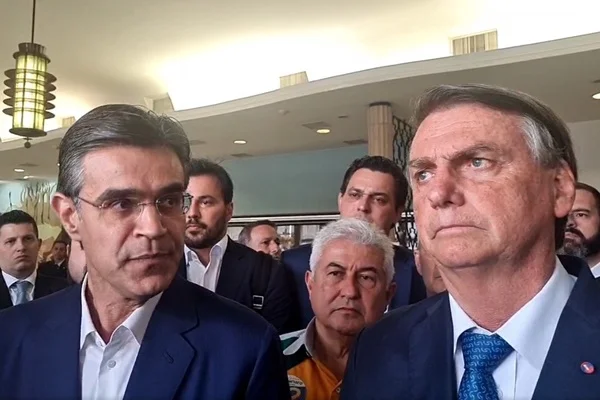 Garcia reforça apoio a Bolsonaro em jantar no Palácio dos Bandeirantes