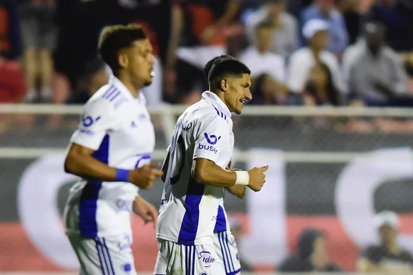 Com um a mais, Cruzeiro empata com o Ituano fora de casa na Série B