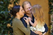 Meghan Markle e os filhos irão para o Reino Unido após quatro anos Meghan Markle e os filhos irão para o Reino Unido após quatro anos