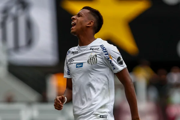 Santos lembra de Rodrygo e cobra STJD por liberação de vascaíno
