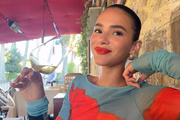  Bruna Marquezine
