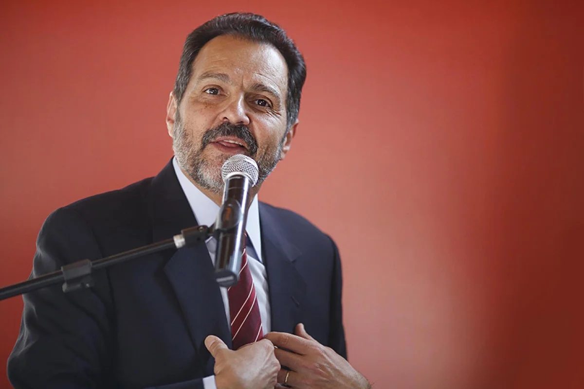 Agnelo já foi governador do DF Agnelo já foi governador do DF
