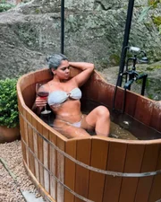 Jéssica Gomes Jéssica Gomes