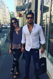 Antônio com a irmã, Sylvia Antônio com a irmã, Sylvia