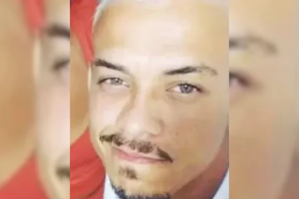 Foto colorida de Andrei Drieiven Spatafora da Silva, que foi morto a facadas após reclamar de vizinho - Metrópoles
