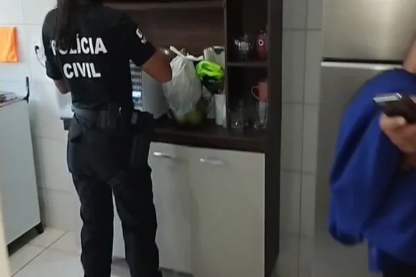 Golpista gasta R$ 51 mil de cartão de vítima para mobiliar própria casa