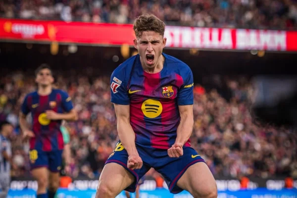Barcelona derrota Levante e volta à liderança do Campeonato Espanhol