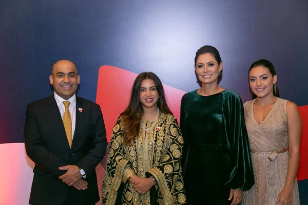 Embaixada do Bahrein celebra ascensão do rei em evento prestigiado