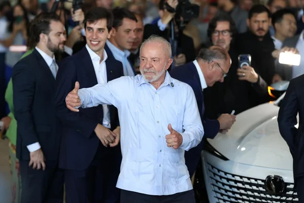 Presidente Lula durante visita a Anápolis (GO)