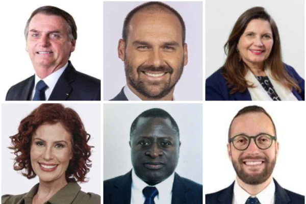 O presidente Jair Bolsonaro e os deputados Eduardo Bolsonaro, Bia Kicis, Carla Zambelli, Hélio Lopes e Filipe Barros