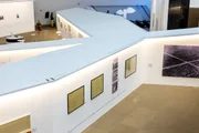 Vista geral da exposição Utopias em construção: Brasília nas dobras do tempo, que reúne obras e documentos sobre diferentes momentos e perspectivas da história de Brasília Vista geral da exposição Utopias em construção: Brasília nas dobras do tempo, que reúne obras e documentos sobre diferentes momentos e perspectivas da história de Brasília