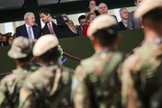 Com Lula, Exército reforça defesa contra ameaças internacionais; vídeo - imagem 4 Com Lula, Exército reforça defesa contra ameaças internacionais; vídeo - imagem 4