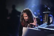 Aerosmith cancela show no Brasil por problema de saúde de Steven Tyler - imagem 6 Aerosmith cancela show no Brasil por problema de saúde de Steven Tyler - imagem 6