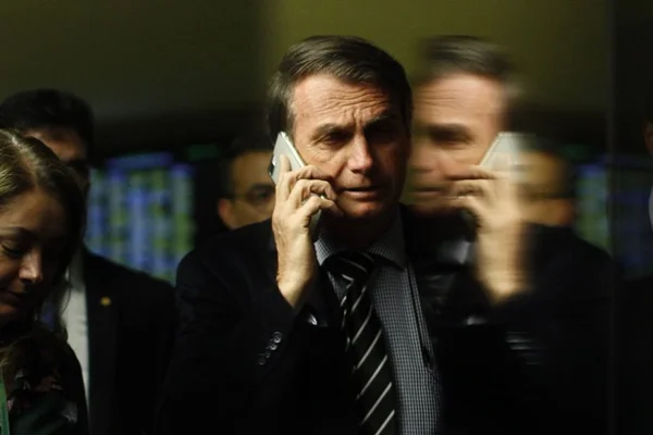 Bolsonaro nega autoria de propostas debatidas para Previdência Social