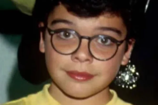 Mãe de ex-ator mirim assassinado por engano na Bahia desabafa
