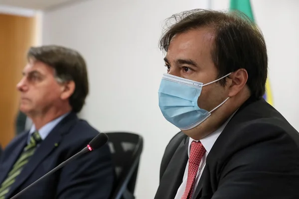 Maia: pandemia faz Congresso repensar reformas administrativa e tributária