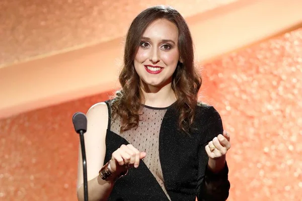 Harvard afirma: mulher de 24 anos pode ser o próximo Einstein