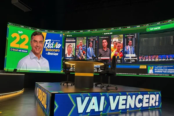 Flávio Bolsonaro deve estrear canal 24h com conteúdo de campanha no 7/9
