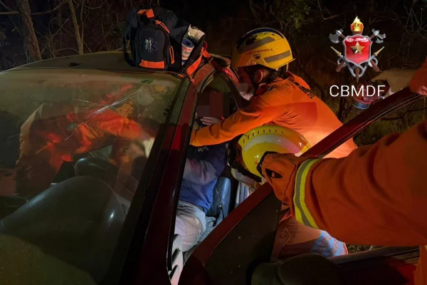 Bombeiros - Metrópoles