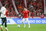 Internacional domina o Corinthians e vence na Copa do Brasil por 2 x 0 - imagem 4