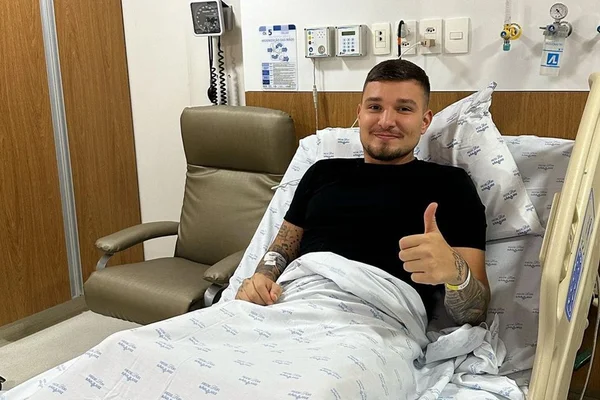 MC Gui estava internado no hospital - Metrópoles