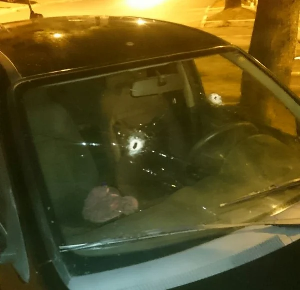 Assaltante atira contra PMs, que revidam e matam criminoso no Paranoá