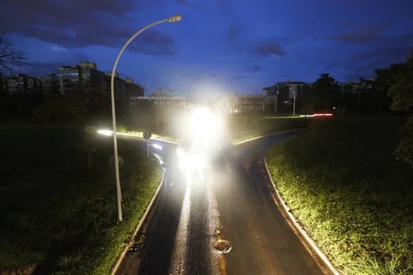 Apagão durou 1h30 e afetou mais de 280 mil residências no DF