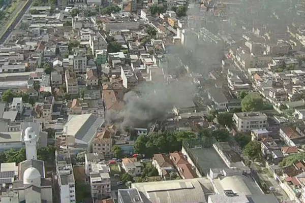 Incêndio em prédio